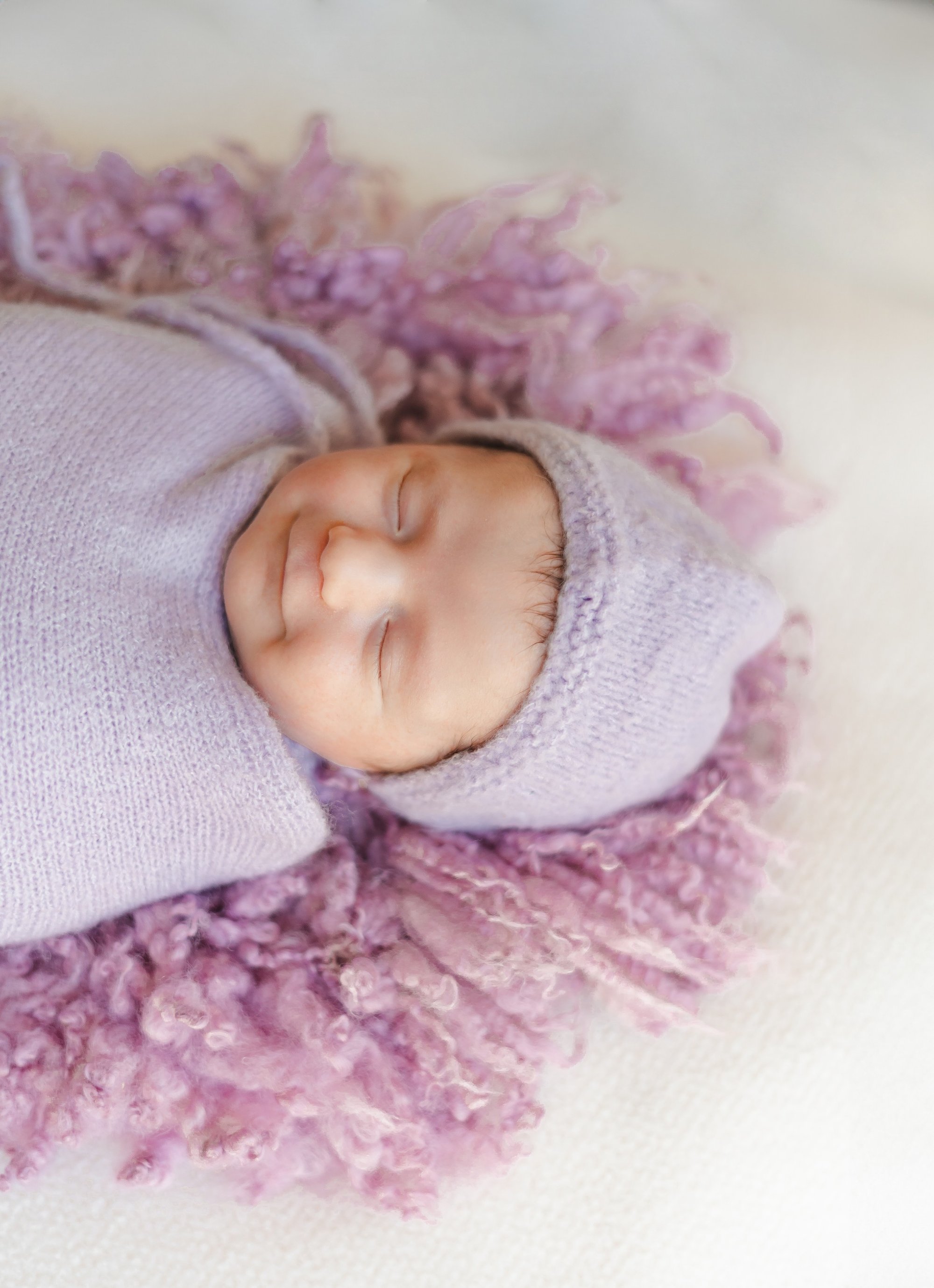 Timeless studio newborn portrait in San Jose & SF Bay Area